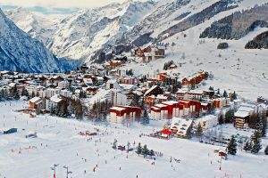 Le charme d'une station de ski en Haute-Savoie